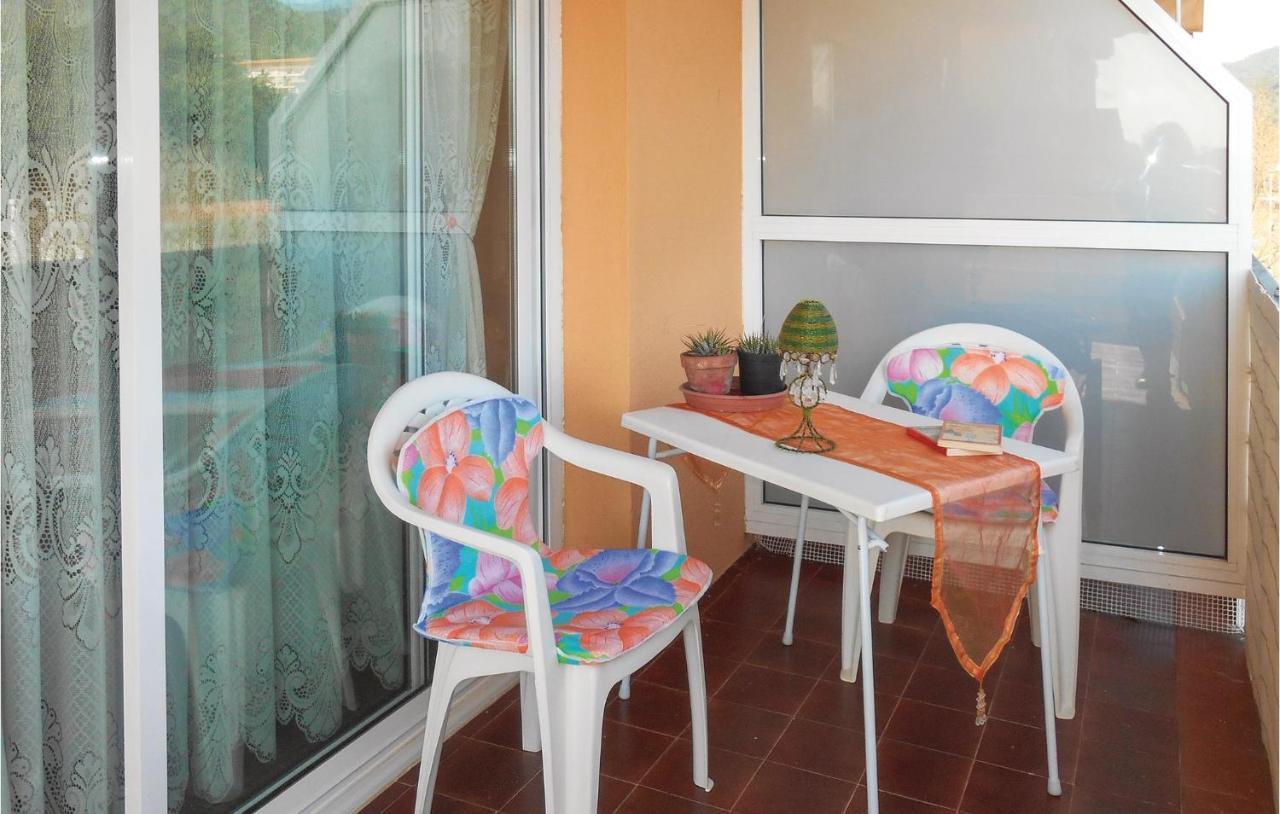Stunning Apartment In Tossa De Mar With Kitchen Zewnętrze zdjęcie