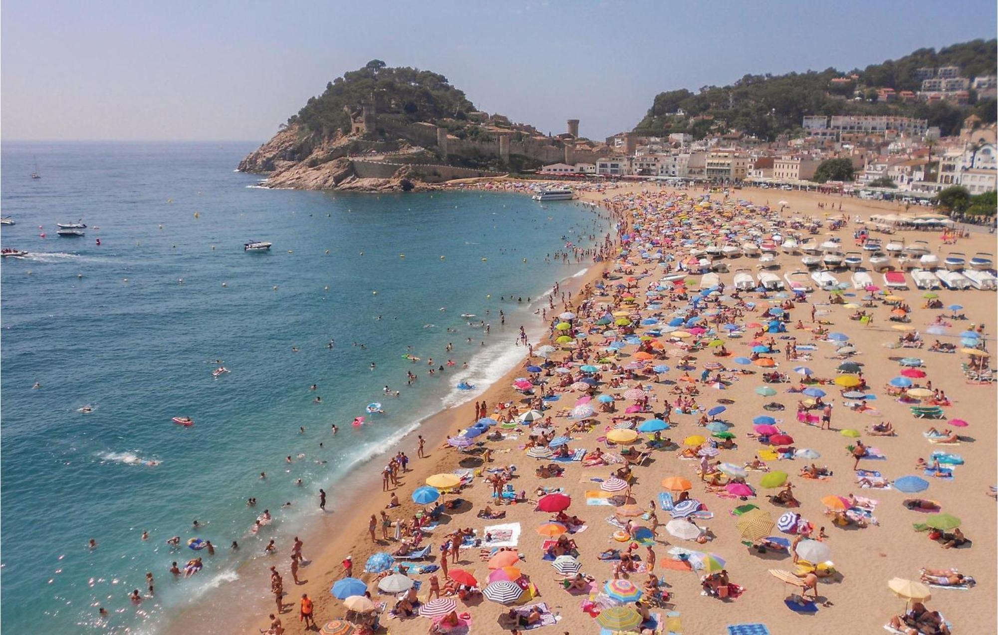 Stunning Apartment In Tossa De Mar With Kitchen Zewnętrze zdjęcie